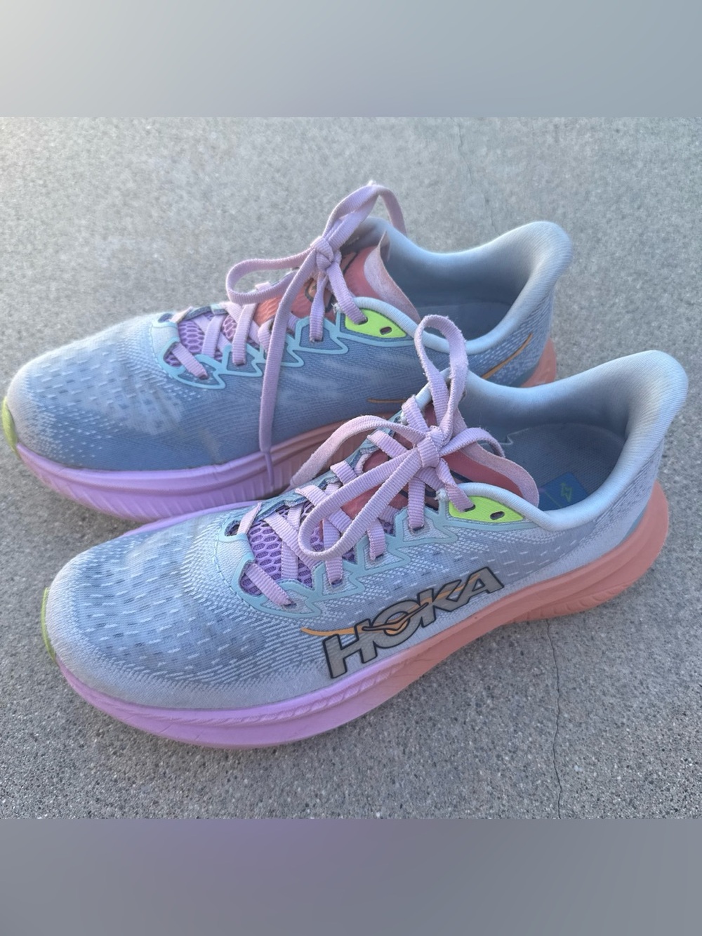 Hoka One One Mach 6. Size 8.5. EUC